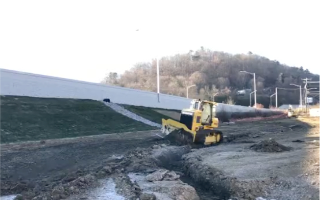 2ff1ef4bf2714d1d935f8fa0941d19ee